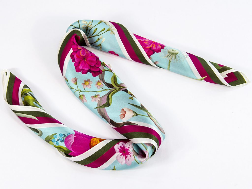 apaszka jedwabna FLOWER-MEADOW-SCARF-v2